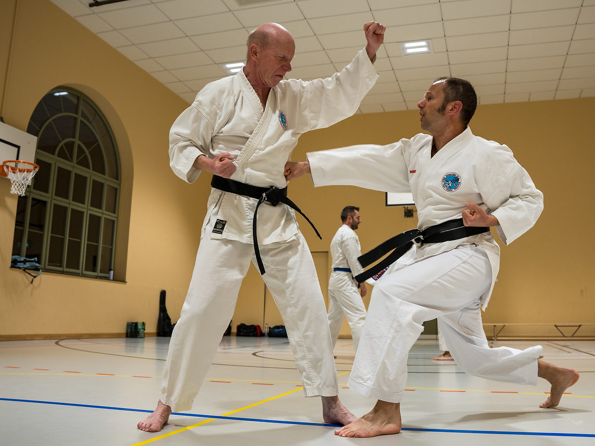 Training in der Turnhalle Lind Nord